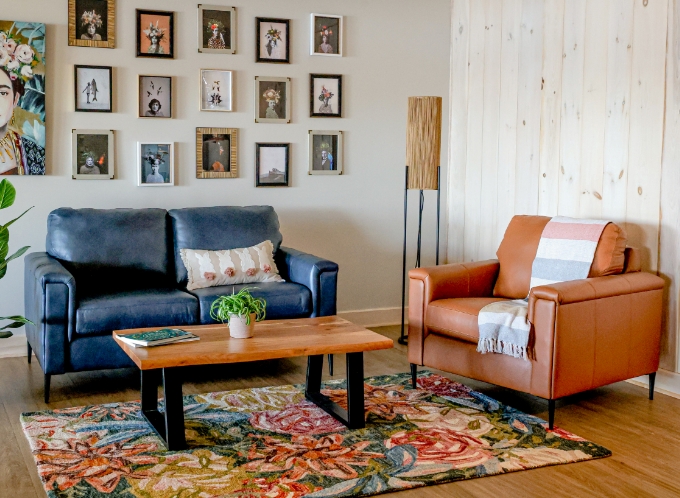 Salon convivial du Centre Eden.